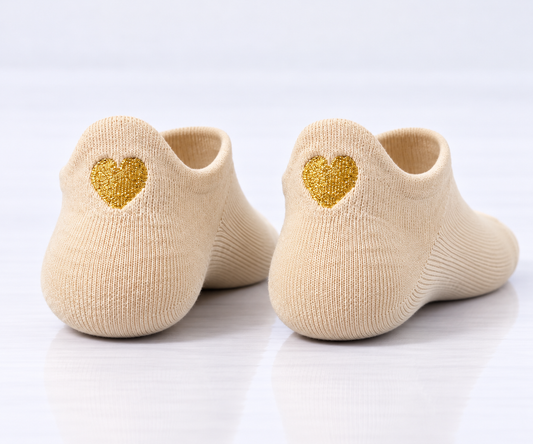 Herz Sneaker Socken Beige – Bio-Baumwolle